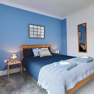  Holiday home Cosy By The Sea